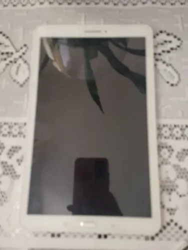 Tablet Samsung SMT 560