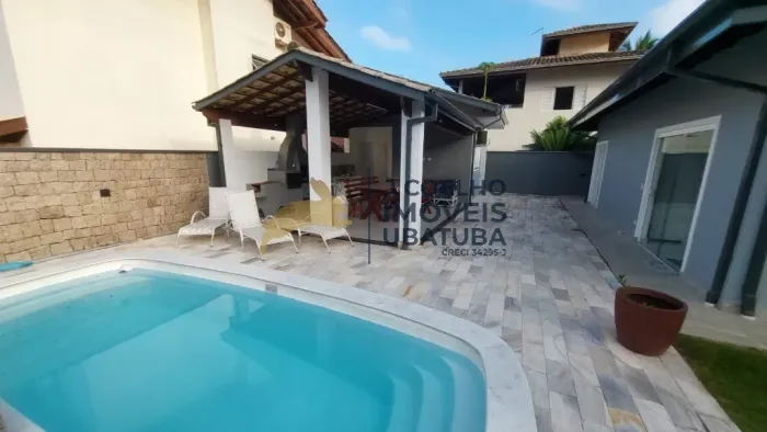 Casa a venda no Condomínio Ubatuba Country em Ubatuba-SP.