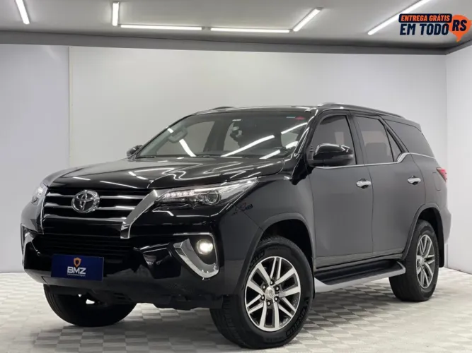 Toyota Hilux SW4 4X4 2.8 Diesel 2018