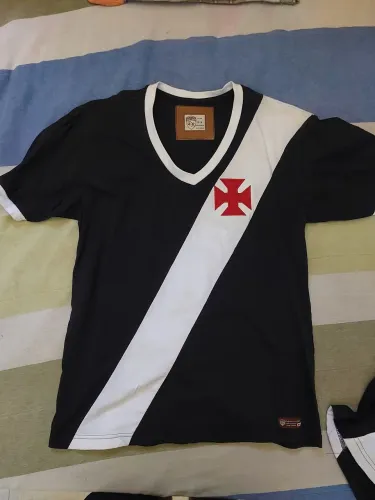 Camisa do Vasco retrô