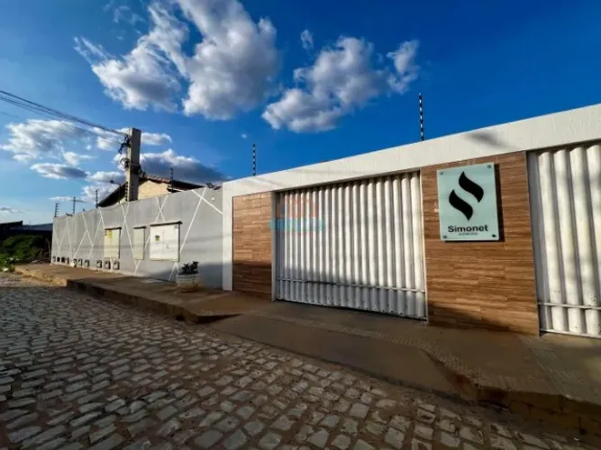 CÓD: 5477.  Casa Reformada no Residencial Simonet - Abolição 5, Mossoró/RN.