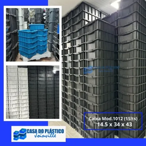 Caixa plástica 15lts Mod.1012 R$29,90 cor preta