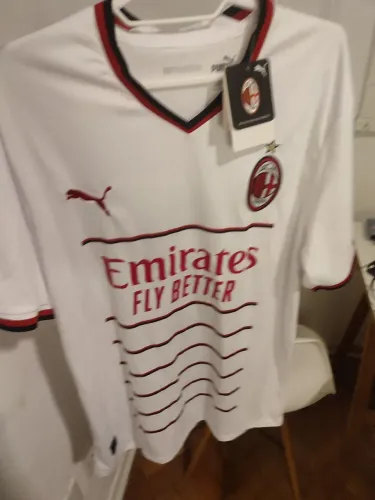 Camisa retrô Milan