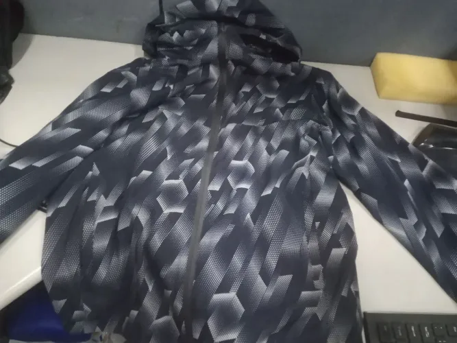 blusa blusão casaco M poliester zíper dos bons nova lindíssima