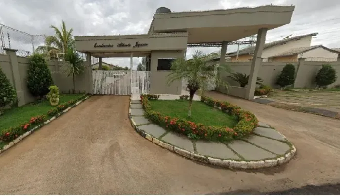 Excelente casa no Residencial Alberto Jaquier, 04 suítes. 