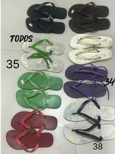 CHINELOS R$3 CADA LOTE 8 POR R$20 FEM BORRACHA USADOS