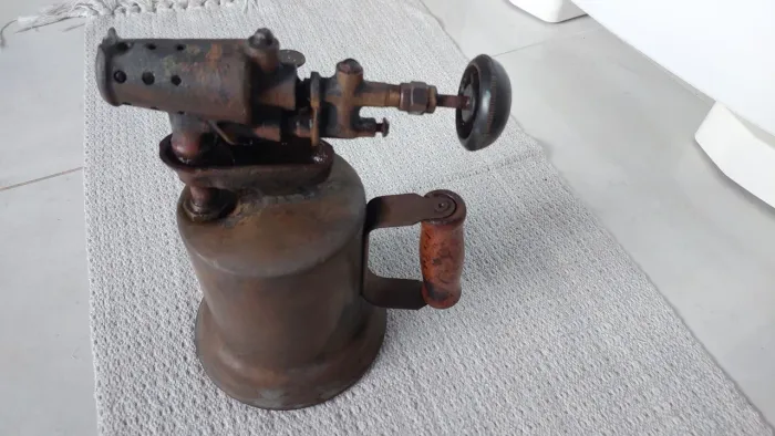 Maçarico antigo de BRONZE SÓ VENDA NÃO TROCO POR NADA