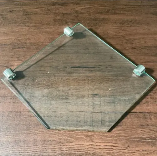 Prateleira de Vidro Canto Chanfrada 20 x 20 cm Incolor com suporte 