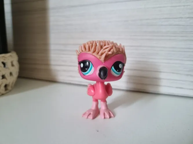 Flamingo Littlest Pet Shop 2572