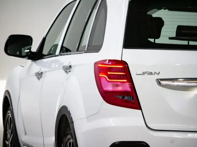 Lifan X60 1.8 2019 Porta Retrovisor Lanterna Farol Capo Alternador Motor Airbag Sucata