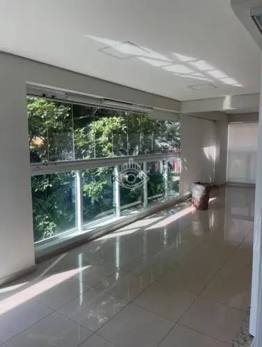 Apartamento para venda e locação na Avenida Doutor Cardoso de Melo, Vila Olímpia