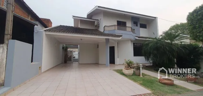Sobrado com 4 dormitórios à venda, 383 m² por R$ 2.300.000,00 - Zona 08 - Maringá/PR