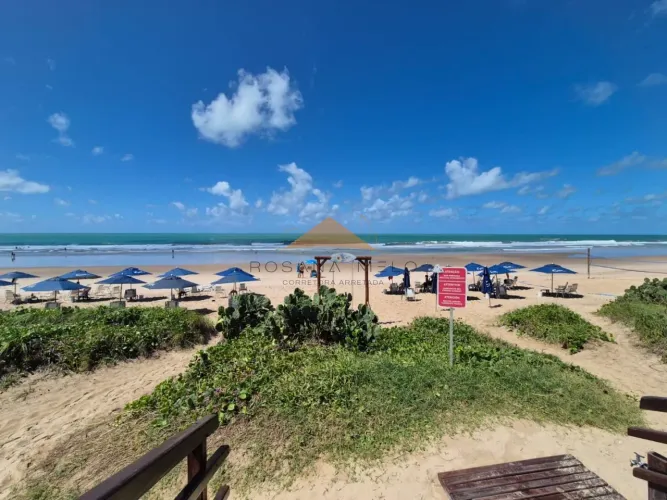 APARTAMENTO FRENTE PRA PISCINA EM RESORT BEIRA MAR NA PRAIA DO CUPE!