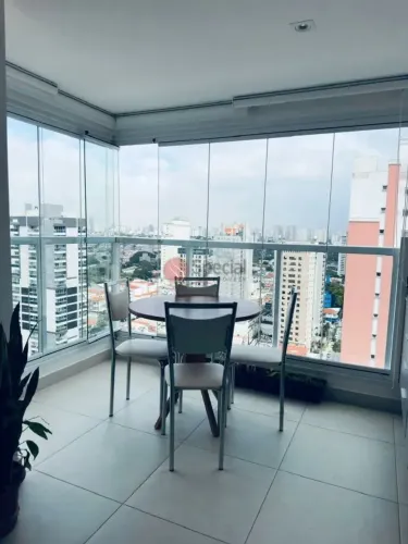 Apartamento para compra no Tatuapé com varanda gourmet, 1 suite, 1 vaga de garagem.