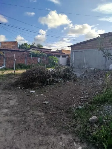 VENDO TERRENO