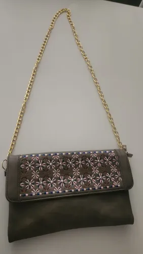 Bolsa muitooo conservada 