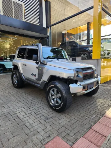 Troller T-4 4X4 3.2 20V TDI Cap. Rígida Diesel 2015