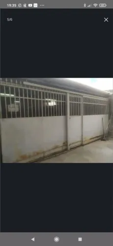 Portão de aço