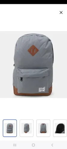 Mochila Cinza com Detalhes em Couro