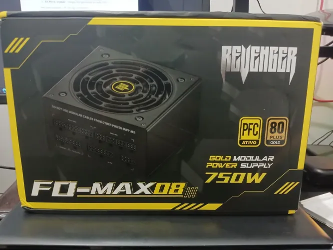 fonte revenger 750w full modular 80 plus (GOLD) PCI-E 5.0 PFC ATIVO.