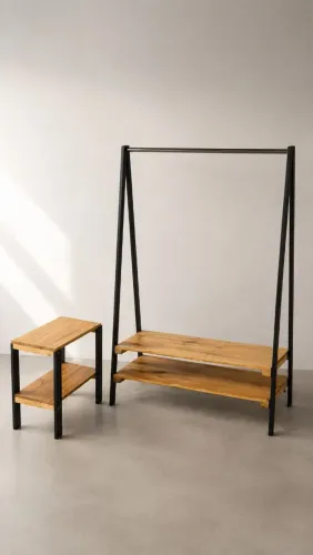 Kit para quarto ( arara para roupas + mesinha auxiliar)