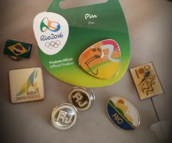Pins colecionáveis