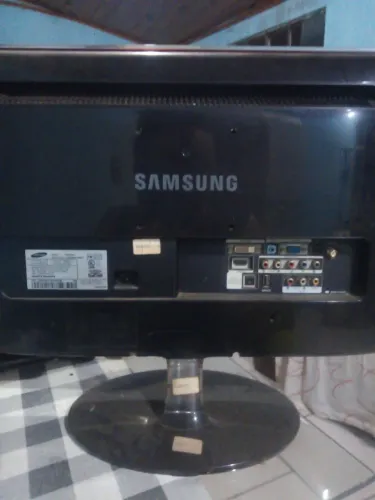 Tv Samsung 24 polegadas usada