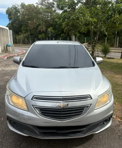 Chevrolet Onix Hatch LT 1.0 8V Flex Power Mec. 4P 2014