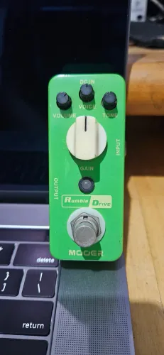 Pedal Mooer Rumble Drive