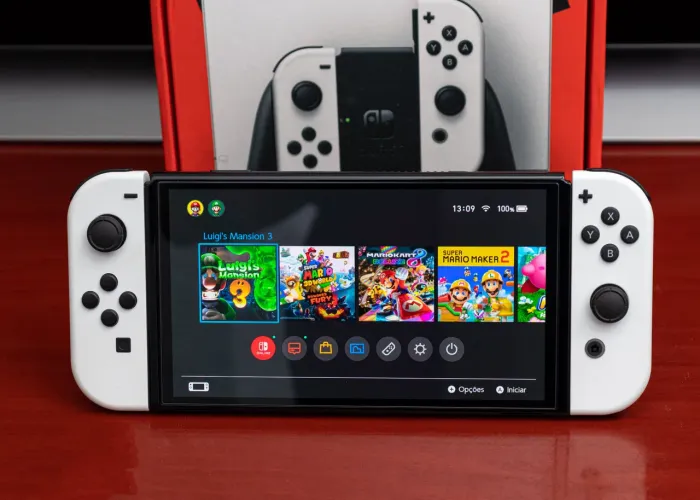 Nintendo Switch OLED Branco Desbloqueado