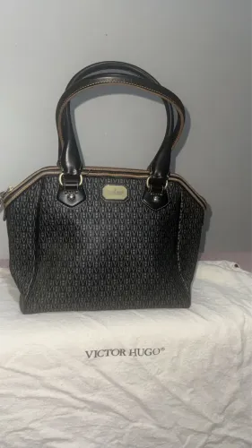 Bolsa Victor Hugo preta original