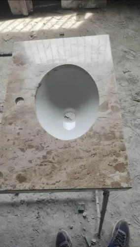 LAVATÓRIO DE BANHEIRO
