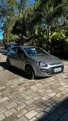 Fiat Punto Attractive Italia 1.4 F.flex 8V 5P 2016