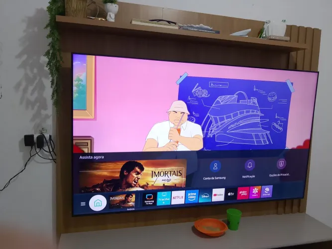 Ótima TV SAMSUNG 65P 4K