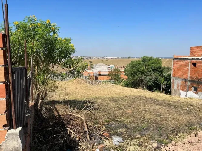 Terreno à venda no bairro Cidade Satélite Íris em Campinas