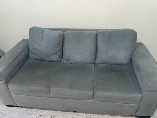 Sofá 03 lugares