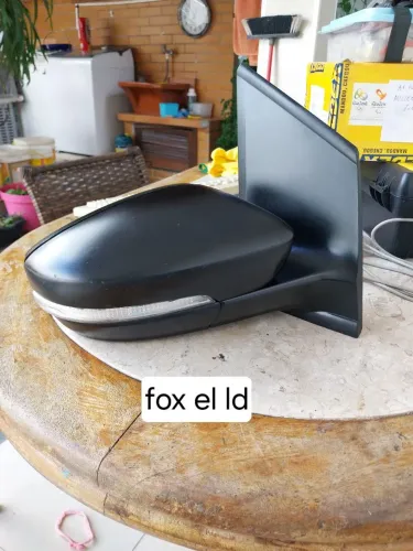 Retrovisor elétrico com seta LD vw fox crossfox 