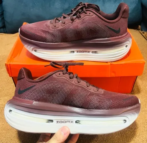Tênis Nike Vomero Premium Burgundy 100% Original