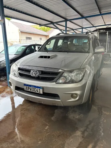 Toyota Hilux SW4 SRV D4-d 4X4 3.0 TDI Dies. AUT 2008