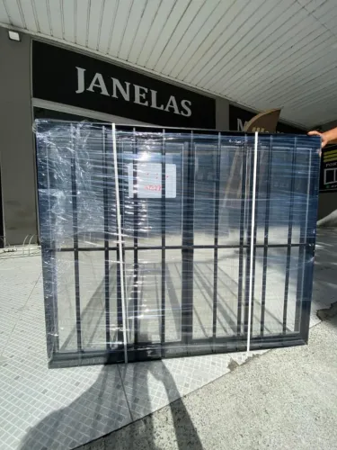 JANELA DE ALUMÍNIO PRETO COM GRADE 4F 1.00X1.20 - OFERTA IMPERDÍVEL