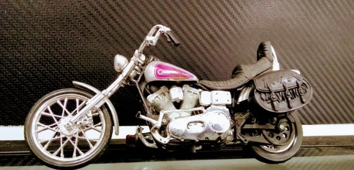 Réplica Harley Davidson Dyna Wild Glide