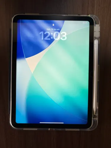 iPad 11 128Gb Prata - Garantia até Janeiro/2027