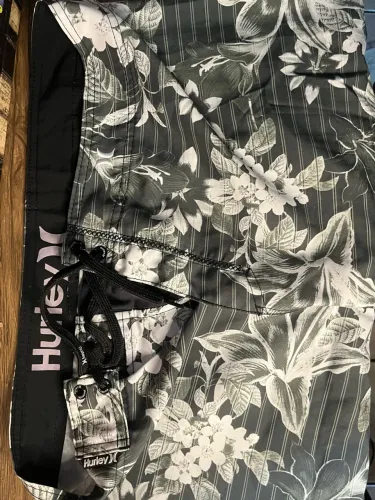 Bermuda Hurley Original TAM 42