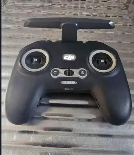 Contrele FPV