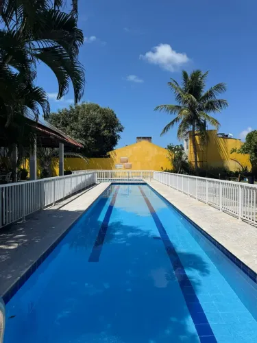 apto 1 andar 2 qts 1 suíte cond com piscina