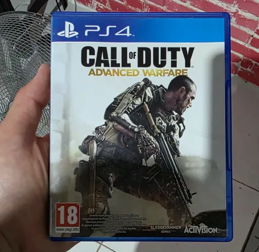Vendo 3 jogos de PS4 Originais