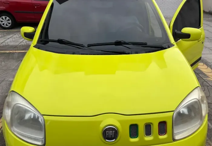 Fiat Uno Vivace Celeb. 1.0 EVO F.flex 8V 5P 2012