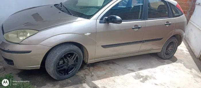 Ford Focus 1.6 S/se/se Plus Flex 8v/16v 5P 2005