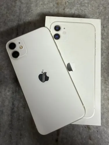 iPhone 11