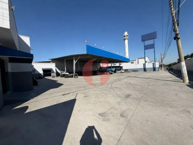 Ponto comercial em excelente localização com 6 vagas de garagem 3 banheiros - 476,00 - No 
